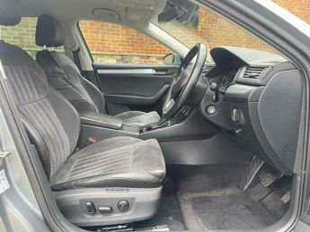 Skoda Superb SE TECHNOLOGY TDI DSG