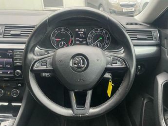 Skoda Superb SE TECHNOLOGY TDI DSG