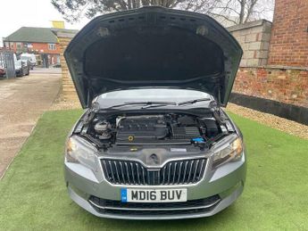 Skoda Superb SE TECHNOLOGY TDI DSG
