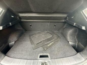Nissan Qashqai 1.5 dCi n-tec+ 2WD Euro 6 (s/s) 5dr
