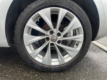 Vauxhall Astra 1.4i Design Hatchback 5dr Petrol Manual Euro 6 (100 ps)