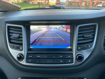 Hyundai Tucson 2.0 CRDi SE Nav Auto 4WD Euro 6 5dr