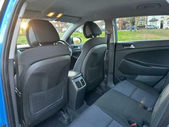 Hyundai Tucson 2.0 CRDi SE Nav Auto 4WD Euro 6 5dr