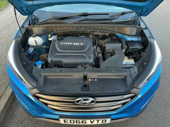 Hyundai Tucson 2.0 CRDi SE Nav Auto 4WD Euro 6 5dr