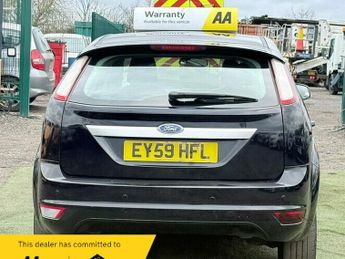 Ford Focus 1.6 Titanium Hatchback 5dr Petrol Automatic (184 g/km, 99 bhp)