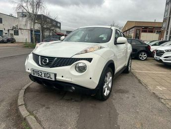 Nissan Juke 1.6 Acenta CVT Euro 5 5dr