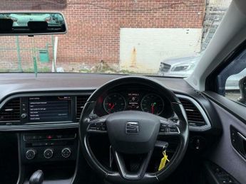 SEAT Leon 1.6 TDI SE Dynamic DSG Euro 6 (s/s) 5dr