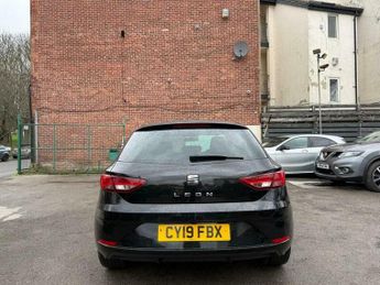 SEAT Leon 1.6 TDI SE Dynamic DSG Euro 6 (s/s) 5dr