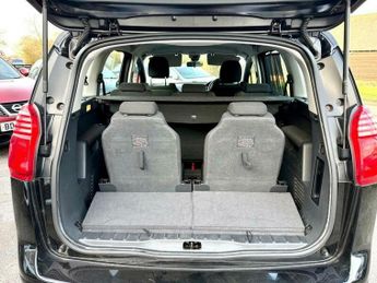 Peugeot 5008 1.6 HDi Active Euro 5 5dr