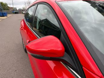 Ford Focus 1.0T EcoBoost MHEV Titanium DCT Euro 6 (s/s) 5dr