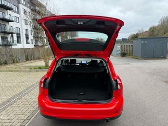 Ford Focus 1.0T EcoBoost MHEV Titanium DCT Euro 6 (s/s) 5dr