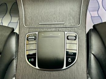 Mercedes GLC Class GLC 220 D 4MATIC AMG LINE