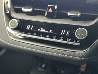 Toyota Corolla EXCEL 1.8 VVT-h Excel Touring Sports