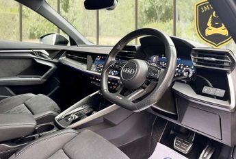 Audi A3 TDI S LINE EDITION 1