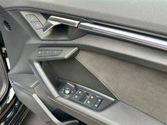 Audi A3 TDI S LINE EDITION 1