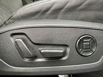 Audi A3 TDI S LINE EDITION 1