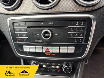 Mercedes CLA CLA 220 D SPORT 7 G TRONIC AUTOMATIC