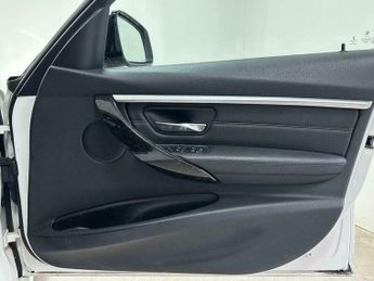 BMW 3 SERIES 2.0 320i M Sport Touring 5dr Petrol Auto Euro 6 (s/s) (184 ps)