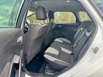 Ford Focus ZETEC NAVIGATOR