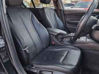 BMW 3 SERIES 2.0 320d Luxury Saloon 4dr Diesel Auto Euro 5 (s/s) (184 ps)