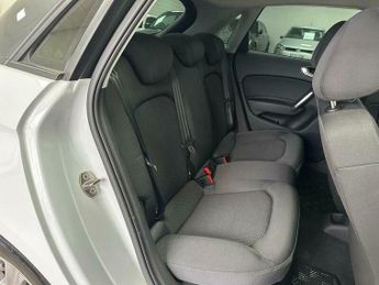 Audi A1 1.4 TFSI CoD Sport Sportback 5dr Petrol S Tronic Euro 5 (s/s) (1