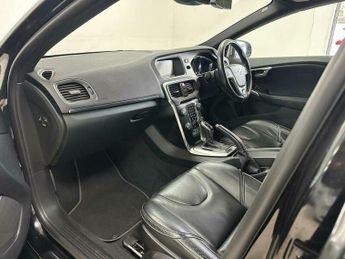 MINI Clubman 2.0 T5 R-Design Lux Nav Hatchback 5dr Petrol Auto Euro 6 (s/s) (