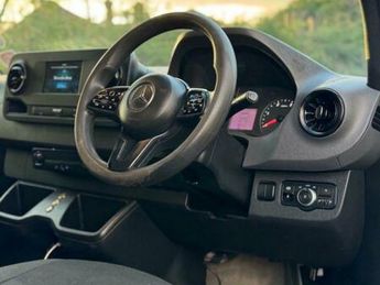 Mercedes-Benz Sprinter Luton Van 2020 Automatic 7G Tronic