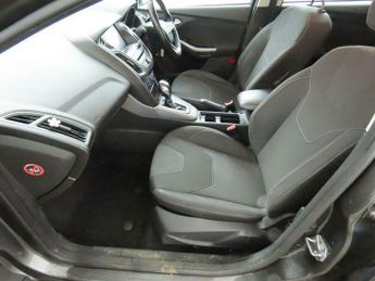 Ford Focus 1.0T EcoBoost Zetec Auto Euro 6 (s/s) 5dr