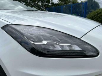 Jaguar E-PACE 2.0 P200 R-Dynamic S Auto AWD Euro 6 (s/s) 5dr