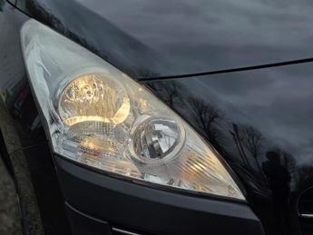 Peugeot 3008 E-HDI ACTIVE