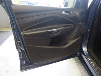 Ford Kuga ST-LINE TDCI