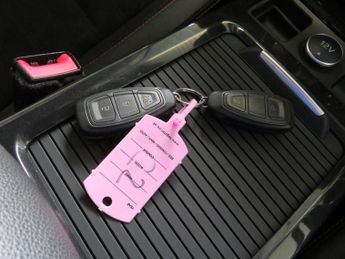 Ford Kuga ST-LINE TDCI