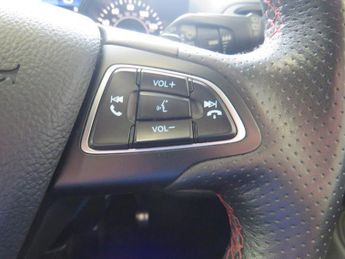 Ford Kuga ST-LINE TDCI