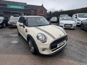 MINI Mini COOPER D SEVEN-GREAT STYLISH MINI -AUTOMATIC-MAIN DEALER SERVICE