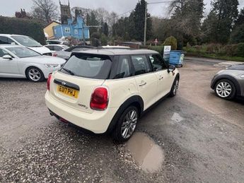 MINI Mini COOPER D SEVEN-GREAT STYLISH MINI -AUTOMATIC-MAIN DEALER SERVICE