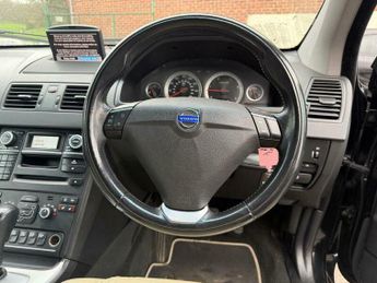 Volvo XC90 2.4 D5 SE Lux Geartronic 4WD Euro 5 5dr