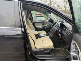 Volvo XC90 2.4 D5 SE Lux Geartronic 4WD Euro 5 5dr