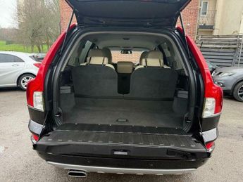 Volvo XC90 2.4 D5 SE Lux Geartronic 4WD Euro 5 5dr