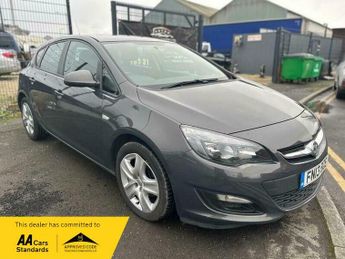 Vauxhall Astra 1.7 CDTi ecoFLEX Exclusiv Hatchback 5dr Diesel Manual Euro 5 (s/