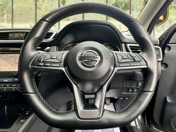Nissan Qashqai DIG-T TEKNA DCT