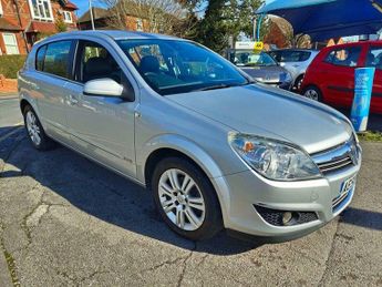 Vauxhall Astra 1.8i 16v Elite 5dr