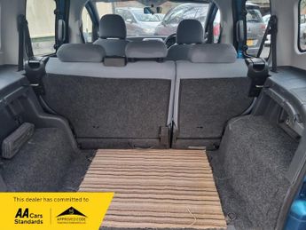 Peugeot Bipper TEPEE 1.4 HDI 70 OUTDOOR 2-TRONIC