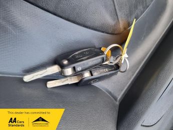 Peugeot Bipper TEPEE 1.4 HDI 70 OUTDOOR 2-TRONIC