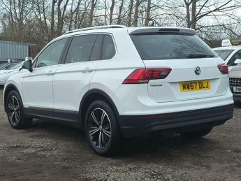 Volkswagen Tiguan 2.0 TDI SE Navigation DSG Euro 6 (s/s) 5dr