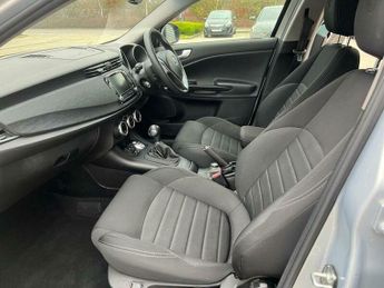 Alfa Romeo Giulietta 1.6 JTDM-2 Super TCT Euro 6 (s/s) 5dr
