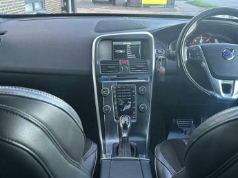 Volvo XC60 2.4 D4 R-Design Nav Auto AWD Euro 6 (s/s) 5dr