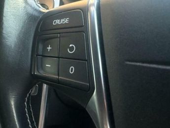 Volvo XC60 2.4 D4 R-Design Nav Auto AWD Euro 6 (s/s) 5dr