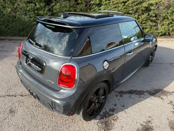 MINI Hatch 2.0 John Cooper Works Auto Euro 6 (s/s) 3dr