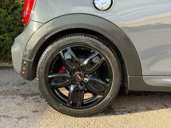MINI Hatch 2.0 John Cooper Works Auto Euro 6 (s/s) 3dr
