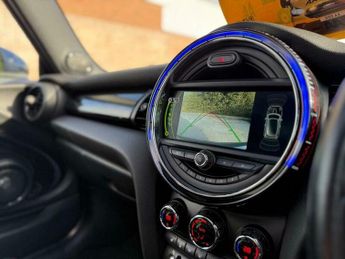 MINI Hatch 2.0 John Cooper Works Auto Euro 6 (s/s) 3dr